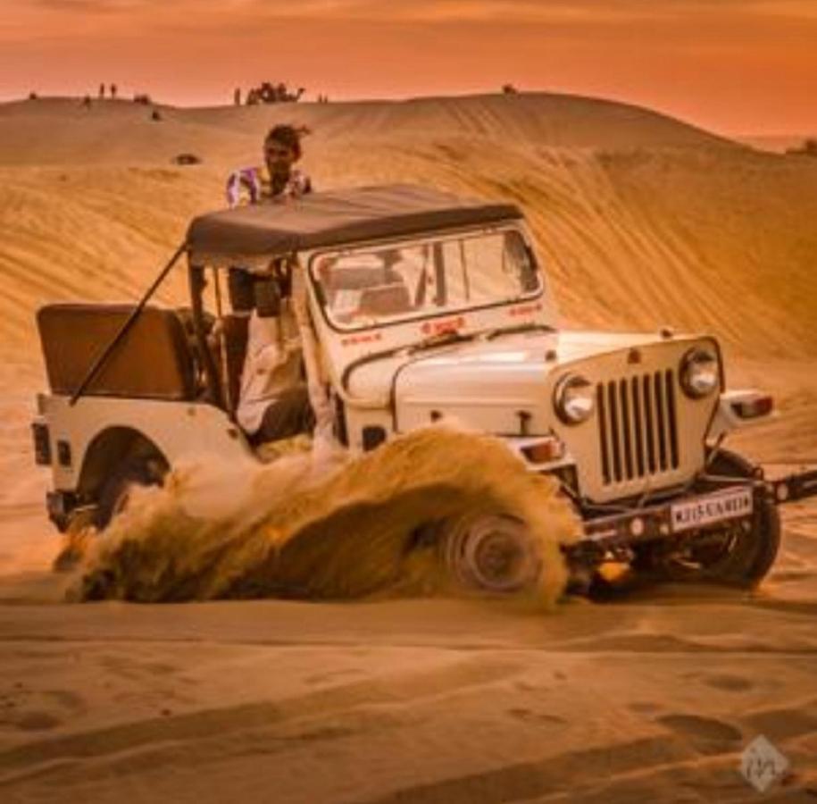 Luxury tent Desert Safari Camp